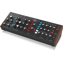 Behringer Model D Analóg Szintetizátor