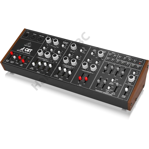 Behringer CAT analóg szintetizátor