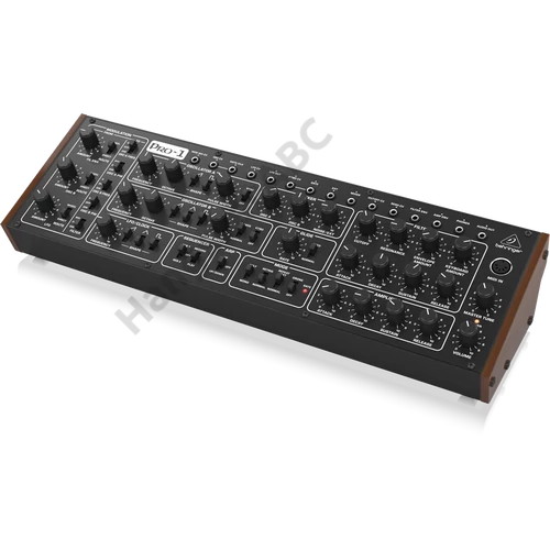 Behringer PRO-1 analóg szintetizátor